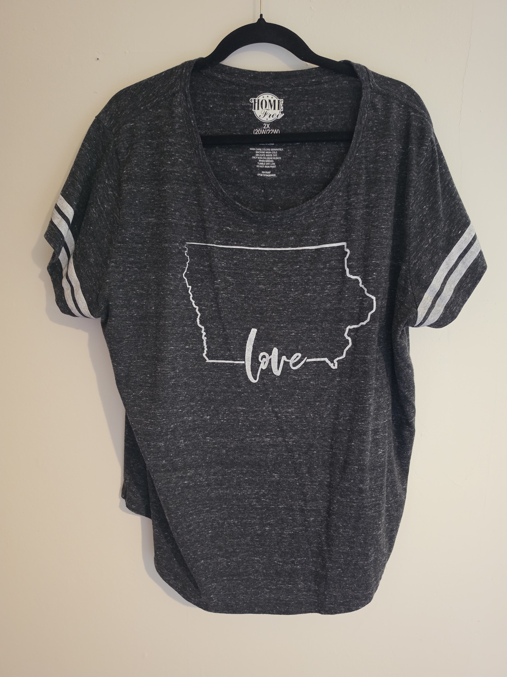 Home Free Women's Charcoal Iowa 'Love' Short Sleeve Tee